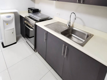 For Lease Fully Furnished 2BR Unit in Senta Tower