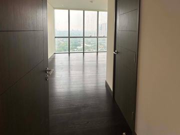 Unfurnished 3BR Unit For Lease In Park Central North Tower