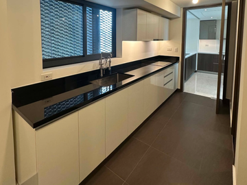 Unfurnished 3BR Unit For Lease In Park Central North Tower