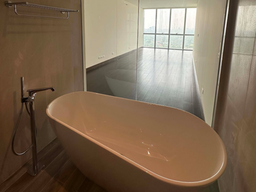 Unfurnished 3BR Unit For Lease In Park Central North Tower