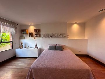 Apartamento en Venta en el Tesoro ,Poblado Medellín Antioquia