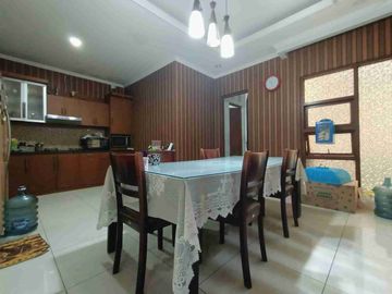 dijual Rumah 2 Lantai di Acasia Residence, Bintaro Permai 2