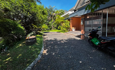 Semi Furnished 4BR House For Lease in Greenmeadows, QC
