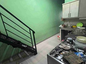 dijual rumah di cempaka putih bagus hadap selatan