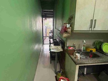 dijual rumah di cempaka putih bagus hadap selatan