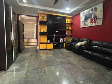 dijual rumah di cempaka putih bagus hadap selatan