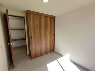 Se arriendaapartamento de 78m²