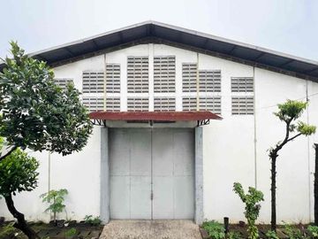 di sewa kan gudang