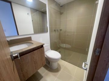 Se arrienda apartamento de 66m²