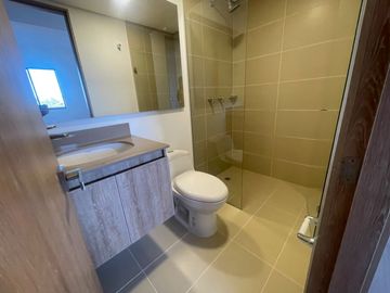 Se arrienda apartamento de 66m²