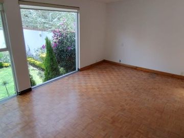 Casa en Renta, Chiluca, Zona Esmeralda, Estado de México