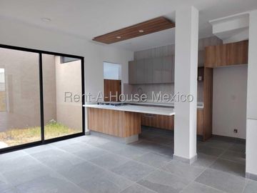 Venta Casa Capital Sur Estilo Moderno