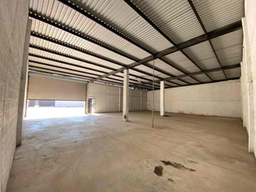 Bodega en venta en Unión de Ladrilleros con oficina en Hermosillo