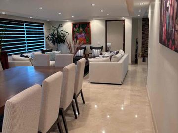 HERMOSA CASA