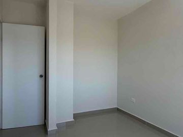 VILLA BONITA REMODELADA CON PATIO
