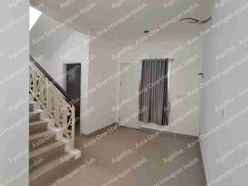 Rumah siap huni JGC Jakarta Garden City Cakung cluster North Thames dekat aeon Ikea Jakarta Timur