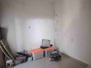 RUMAH HOOK DI CLUSTER EMERALD GARDEN METESEH TEMBALANG SEMARANG