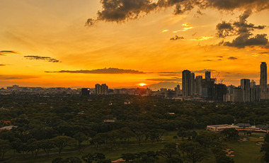Icon Residences 61sqm 1 BR Condominium for sale