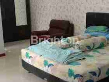 DIJUAL RUMAH SIAP HUNI TANAH BESAR SEMIFURNISH LOKASI WIKA