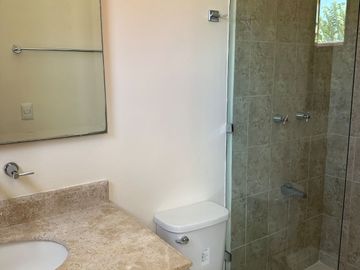 RENTA HERMOSA RESIDENCIA ESTILO HACIENDA EN PRIVADA EN TEMOZÓN NORTE, MÉRIDA YUC.
