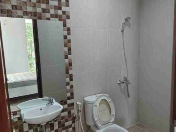 Rumah Full Furnished Lokasi Permata Jingga West Suhat