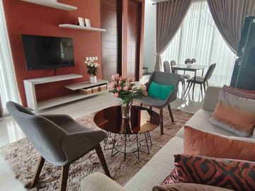 Rumah Full Furnished Lokasi Permata Jingga West Suhat