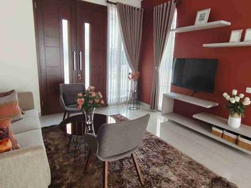 Rumah Full Furnished Lokasi Permata Jingga West Suhat