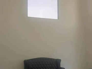 8 bedroom House in Multinational Village for rent