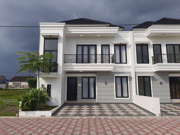 Rumah Mewah Dalam Perumahan Jl Magelang - Palagan Sleman