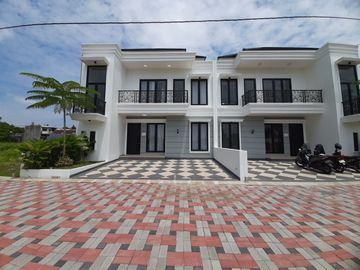 Rumah Mewah Dalam Perumahan Jl Magelang - Palagan Sleman