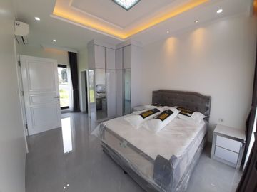 Rumah Mewah Dalam Perumahan Jl Magelang - Palagan Sleman