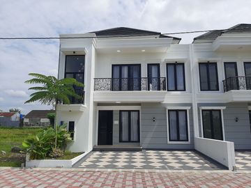 Rumah Mewah Dalam Perumahan Jl Magelang - Palagan Sleman