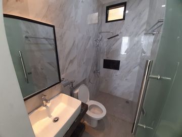 Rumah Mewah Dalam Perumahan Jl Magelang - Palagan Sleman