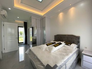Rumah Mewah Dalam Perumahan Jl Magelang - Palagan Sleman