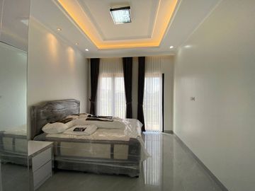 Rumah Mewah Dalam Perumahan Jl Magelang - Palagan Sleman