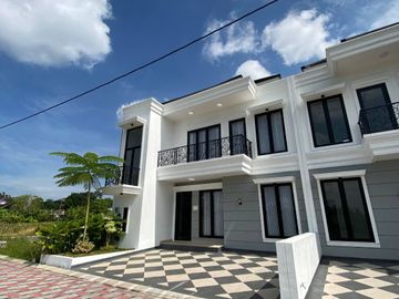 Rumah Mewah Dalam Perumahan Jl Magelang - Palagan Sleman