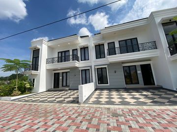 Rumah Mewah Dalam Perumahan Jl Magelang - Palagan Sleman