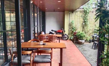 DIJUAL / DISEWAKAN: CAFE & RESTO SIAP PAKAI DI BOULEVARD KOTA WISATA CIBUBUR 🏢☕