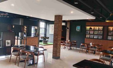 DIJUAL / DISEWAKAN: CAFE & RESTO SIAP PAKAI DI BOULEVARD KOTA WISATA CIBUBUR 🏢☕