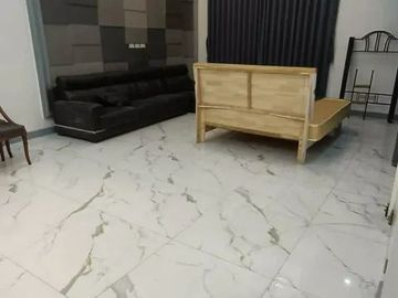 8 bedroom House in Multinational Village for rent