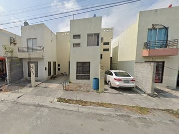 (BC) CASA EN VENTA EN RENACERES RESIDENCIAL, APODACA NUEVO LEON.