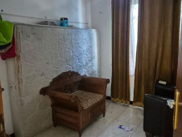 Sewa Rumah Fully Furnished Nyaman & Strategis di Jl. Permata Fajar Indah Colomadu Karanganyar