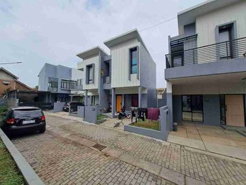 Jual Rumah Baru Cluster di Ujung Berung Bandung Timur 2 Lantai Murah Pinggir Jalan