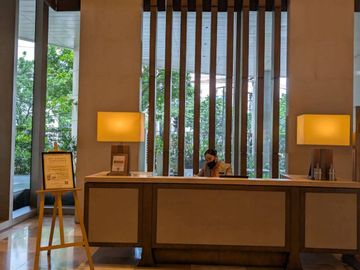 FOR SALE / LEASE: 1-Bedroom Flat in Shang Salcedo Place, Makati City