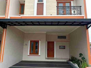 RUMAH EXCLUSIVE PALING DI CARI DI KRAMAT JATI, JAKTIM