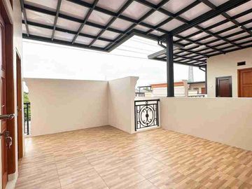 RUMAH EXCLUSIVE PALING DI CARI DI KRAMAT JATI, JAKTIM