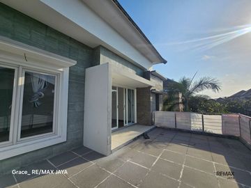 Rumah Modern 3+1 Bedroom Dijual, di Area Denpasar Selatan
