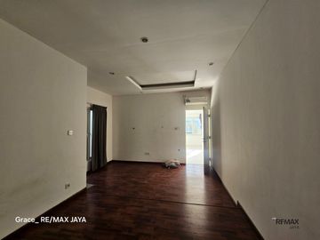 Rumah Modern 3+1 Bedroom Dijual, di Area Denpasar Selatan