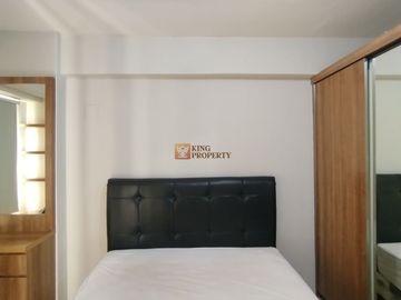 Disewakan Studio 21m2 Green Bay Pluit Minimalist Bedroom with Warm Wood Accents Walk to Baywalk Mall Dekat Bandara & Tol