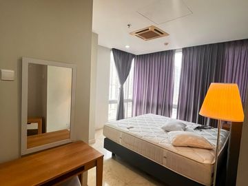 Rare Unit! The Grove Tower Empyreal 2+1 Bedroom Semi Furnished, Lantai 17